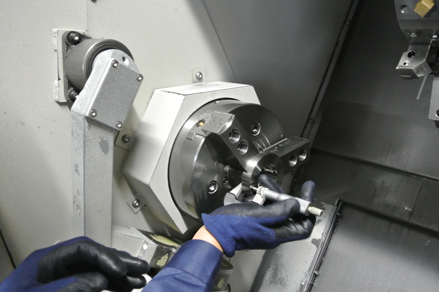 有限会社寺下技研工業所 スライド2